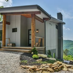 High Cliffs w Mountain Views